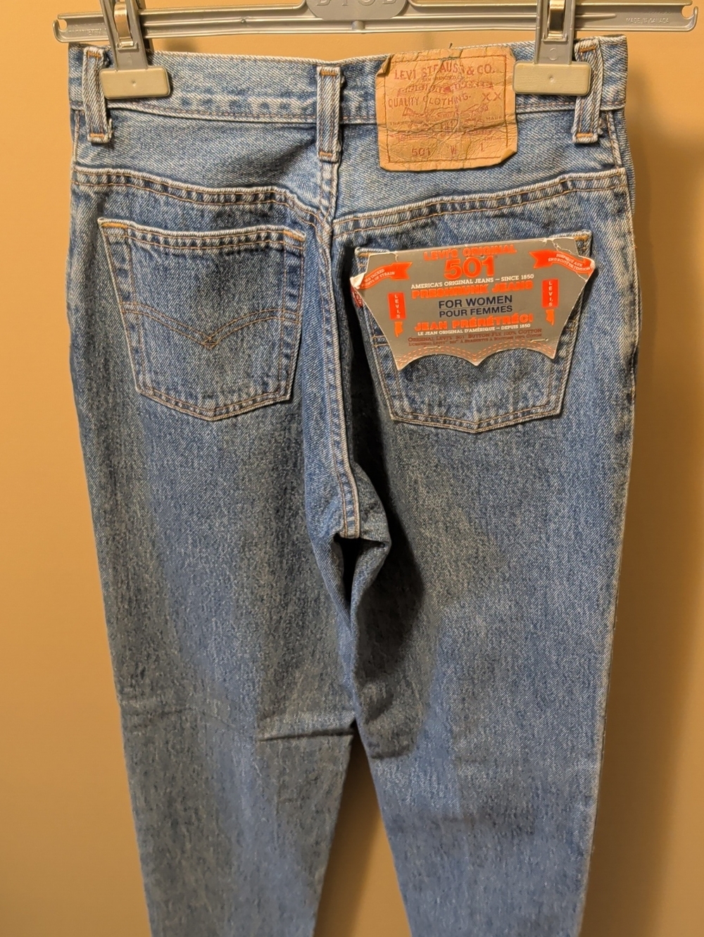 Vintage Levi's Relaxed Straight Light Blue Womans Jeans